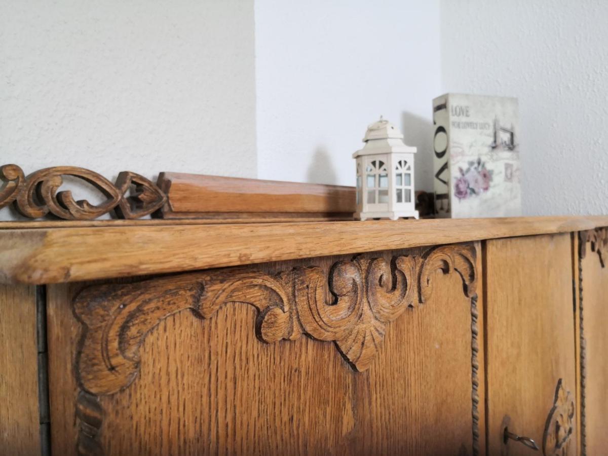 Old School Pa Eidslandet - Exclusive Apartment エクステリア 写真