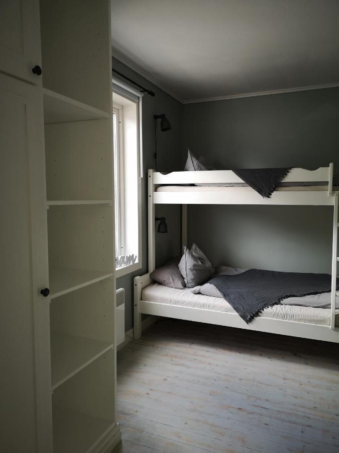 Old School Pa Eidslandet - Exclusive Apartment エクステリア 写真